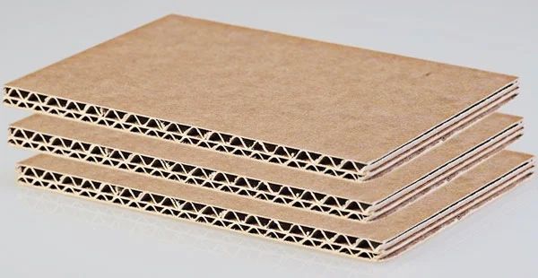 GIẤY TẤM 5 LỚP - GIẢI PHÁP ĐÓNG GÓI CHO HÀNG HÓA NẶNG