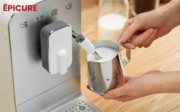 Chiết xuất bọt sữa của máy pha cà phê tự động