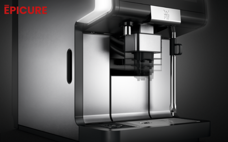 WMF 5000S+ làm ấm cốc bằng hơi nước