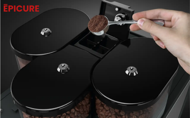 WMF 1300 S dùng hộc chứa hạt dung tích 2900gr