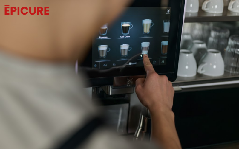 WMF 5000S+ dùng màn hình cảm ứng 10 inch