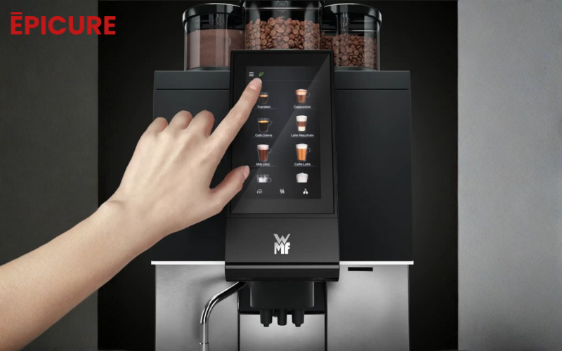 WMF 1300 S dùng màn hình cảm ứng 7 inch trực quan