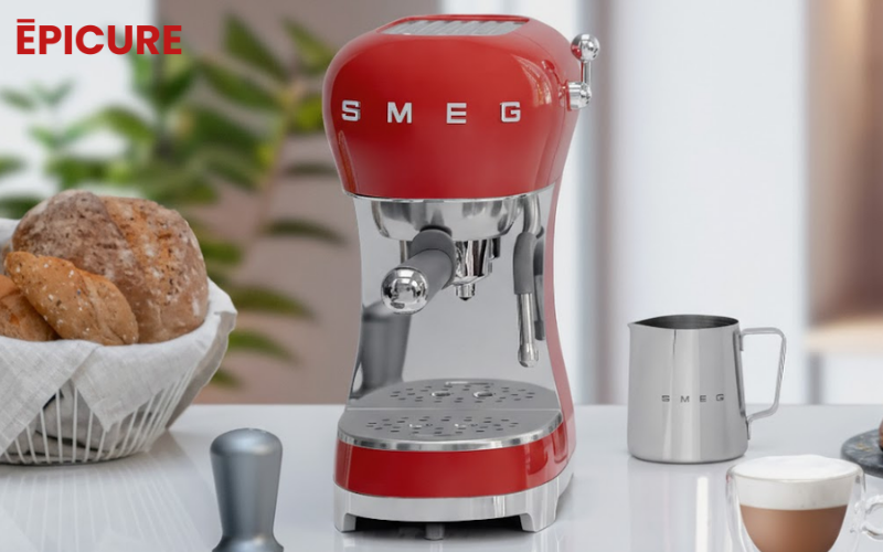 Máy pha cà phê bán tự động SMEG ECF02
