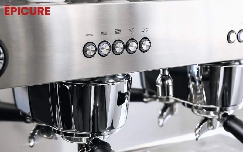 Nút điều khiển của máy pha cà phê CREM