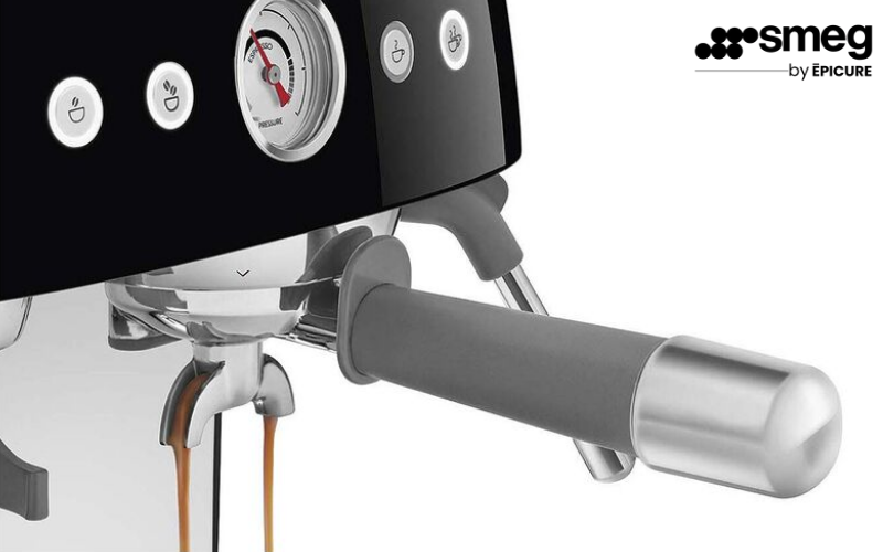 EGF03 có tay pha đường kính 58mm và đồng hồ áp suất trực quan