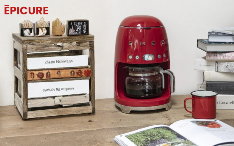 SMEG DCF02 mang phong cách retro Ý