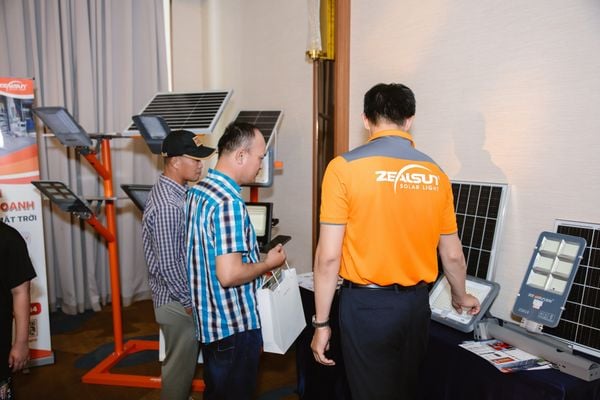 Khách hàng Zealsun tại hội thảo điện năng lượng mặt trời