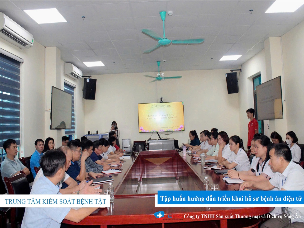 Tập huấn triển khai bệnh án điện tử E-EMR tại Trung tâm kiểm soát bệnh tật (CDC) tỉnh Điện Biên