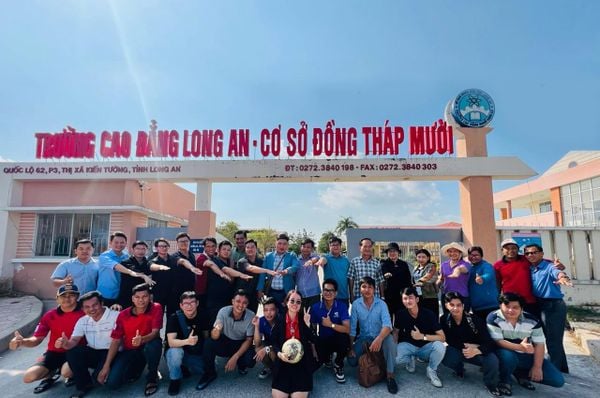 Chương trình giao lưu: Xây dựng môi trường thực tập và làm việc cho sinh viên Trường Cao đẳng Long An – Cơ sở Đồng Tháp Mười (23/02/2024 – 25/02/2024)