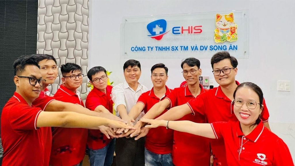 Câu chuyện đội ngũ Song Ân – Nền tảng con người cho hệ sinh thái y tế số