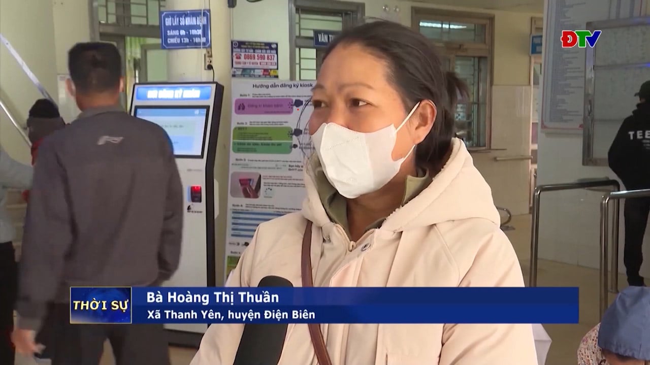 Bà Hoàng Thị Thuần chia sẻ khi khám bệnh tại Trung Tâm Y tế huyện Điện Biên nay là trung tâm y tế Thanh An