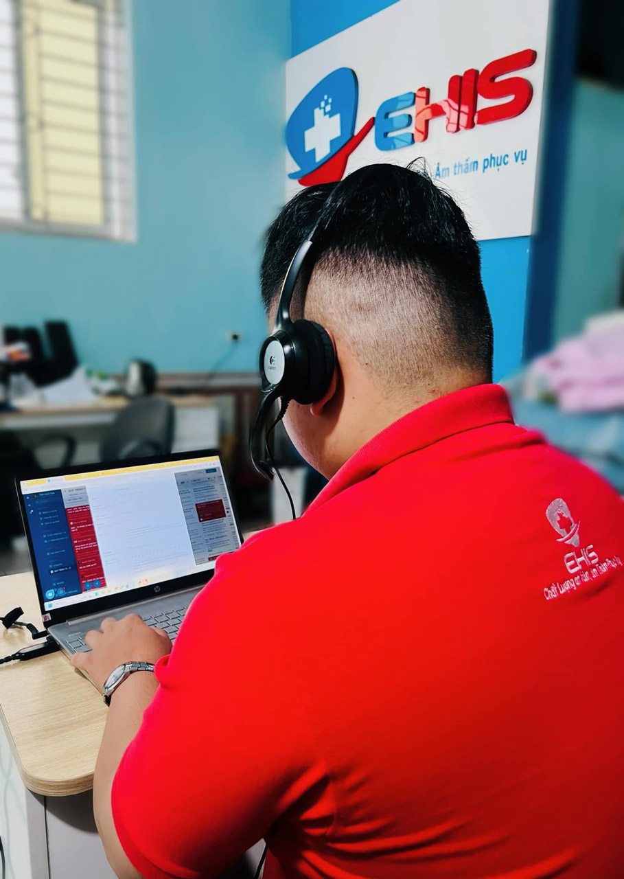Triển khai phần mềm quản lý phòng khám trong tuần đầu ra mắt cộng đồng phòng khám Song Ân