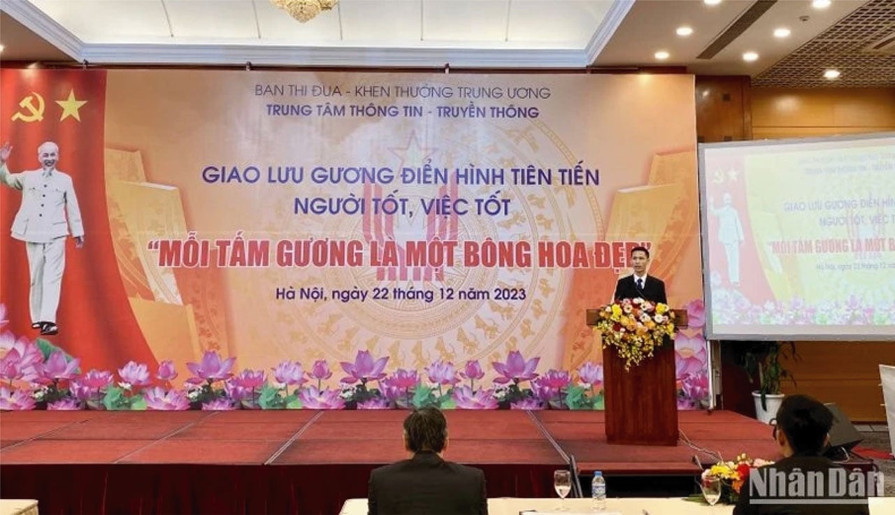 Giám đốc Trung tâm Thông tin - Truyền thông Ban Thi đua Khen thưởng Trung ương phát biểu tại chương trình giao lưu Người tốt việc tốt 2023