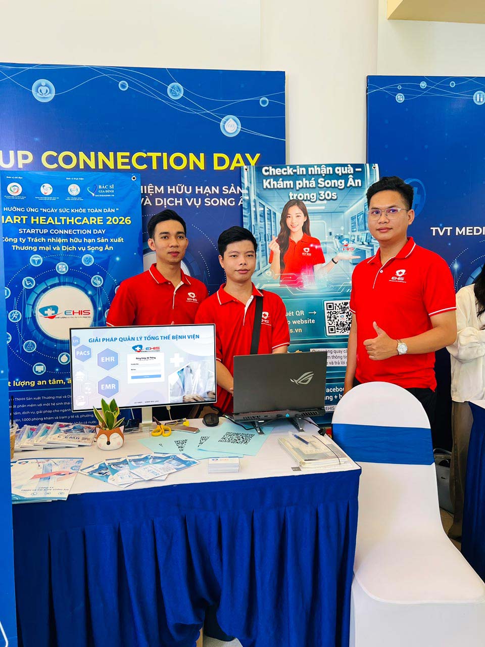 gian hàng song ân tại sự kiện Smart Healthcare 2026