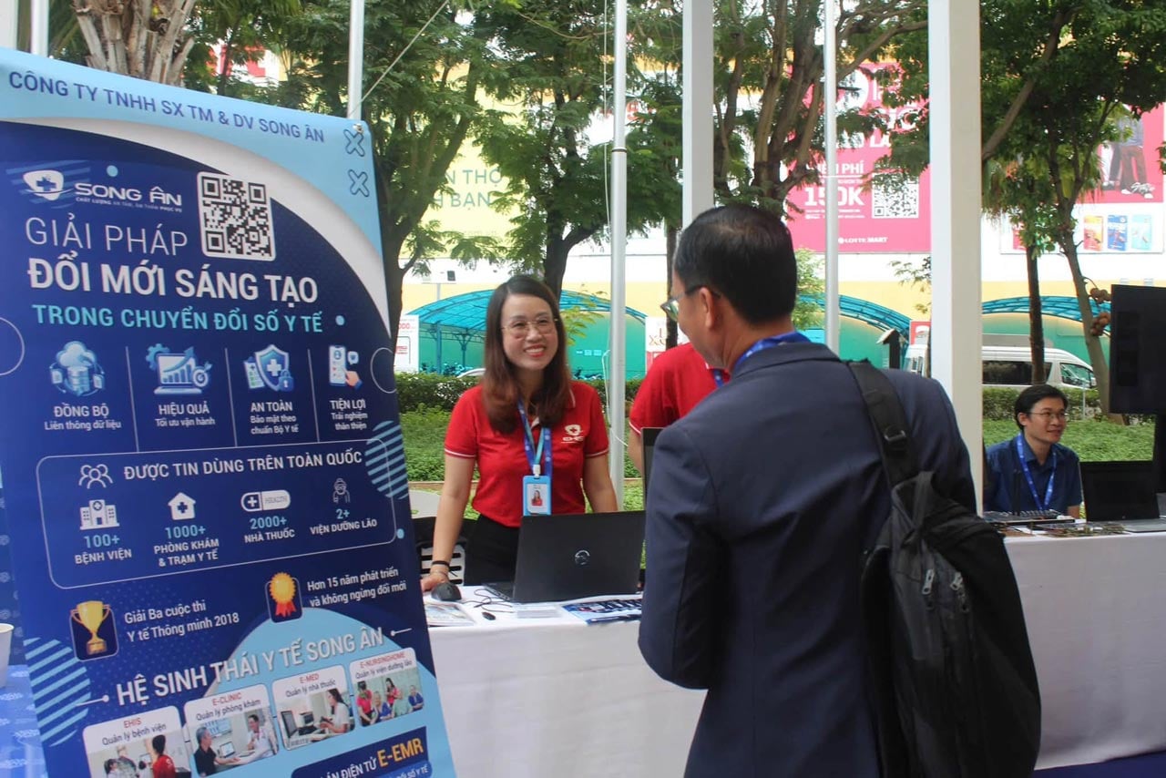 Song Ân giới thiệu giải pháp công nghệ y tế và chuyển đổi số tại FD 2026