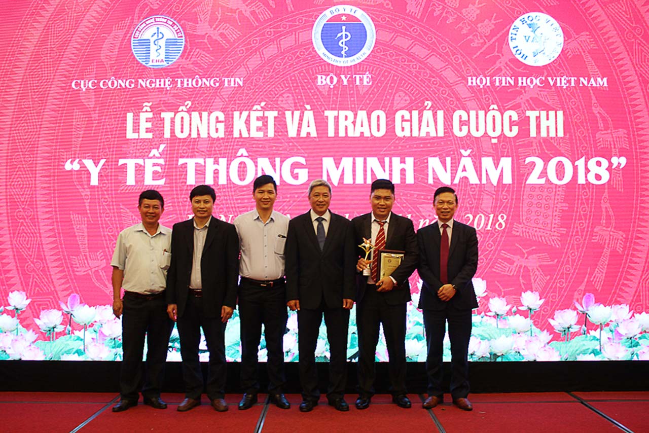 Song Ân nhận giải Ba cuộc thi Y tế thông minh với hệ sinh thái phần mềm quản lý bệnh viện EHIS ban-thi-dua-khen-thuong-noi-gi-ve-song-an