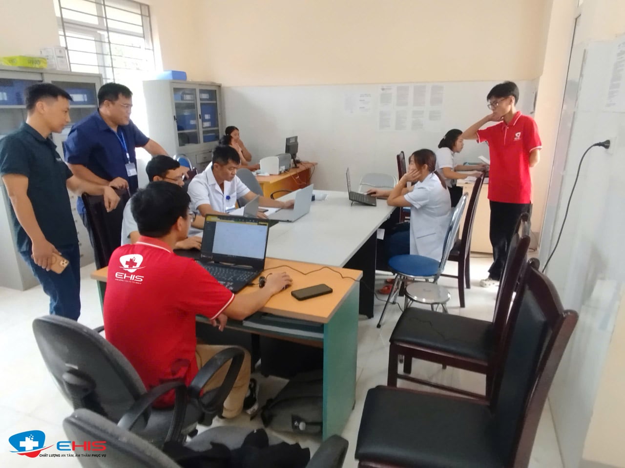 Tập huấn Bệnh án điện tử tại Trạm Y tế xã Sín Thầu