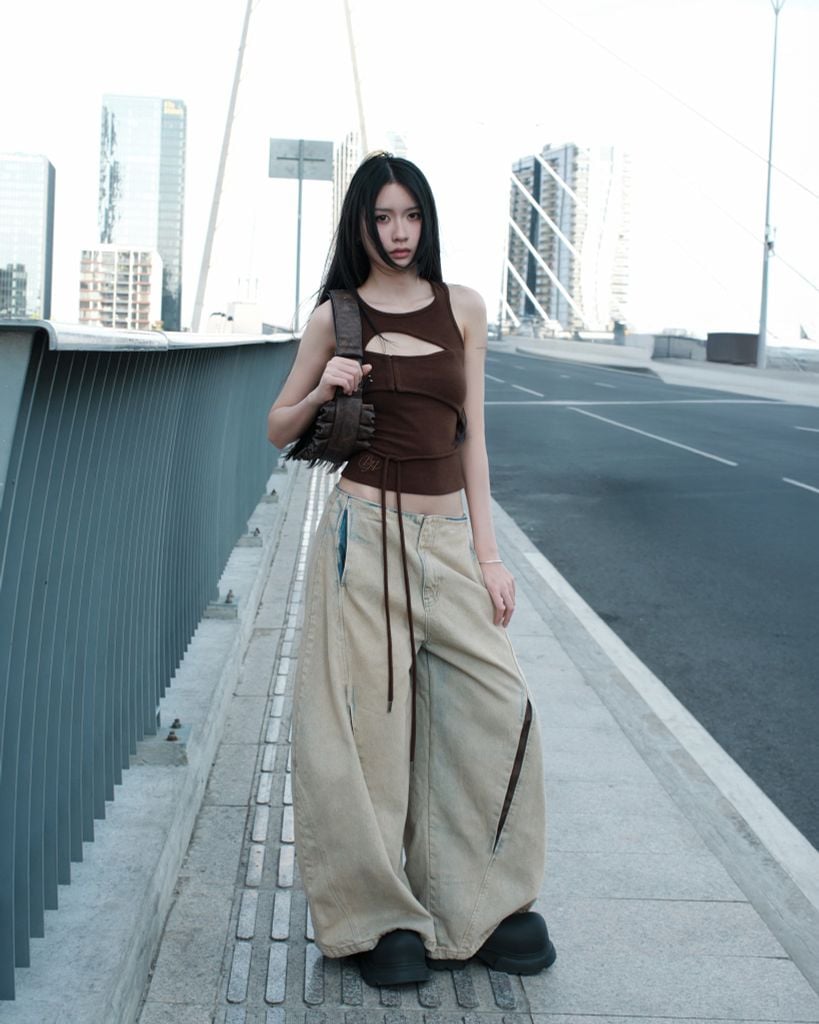 REVIEW: CONRAD SLEEVELESS TOP (BROWN)