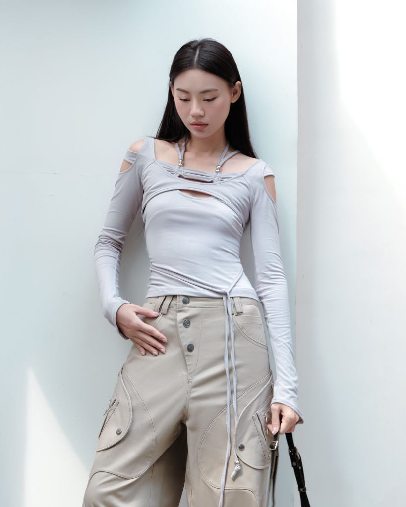 REVIEW: SERAFIN TOP (GREY) & PAISLEY PANTS (BEIGE)