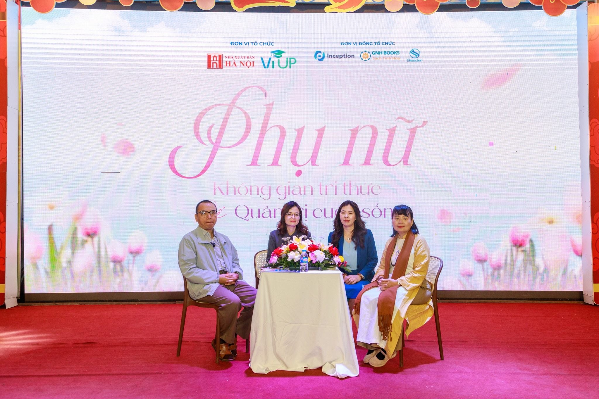 Phụ nữ - Không gian tri thức để quản trị cuộc sống