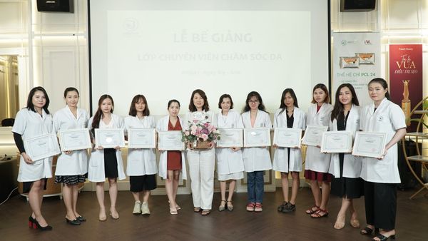 Lễ tốt nghiệp khóa đào tạo chuyên viên spa Khóa 01/2020 tại TP.HCM