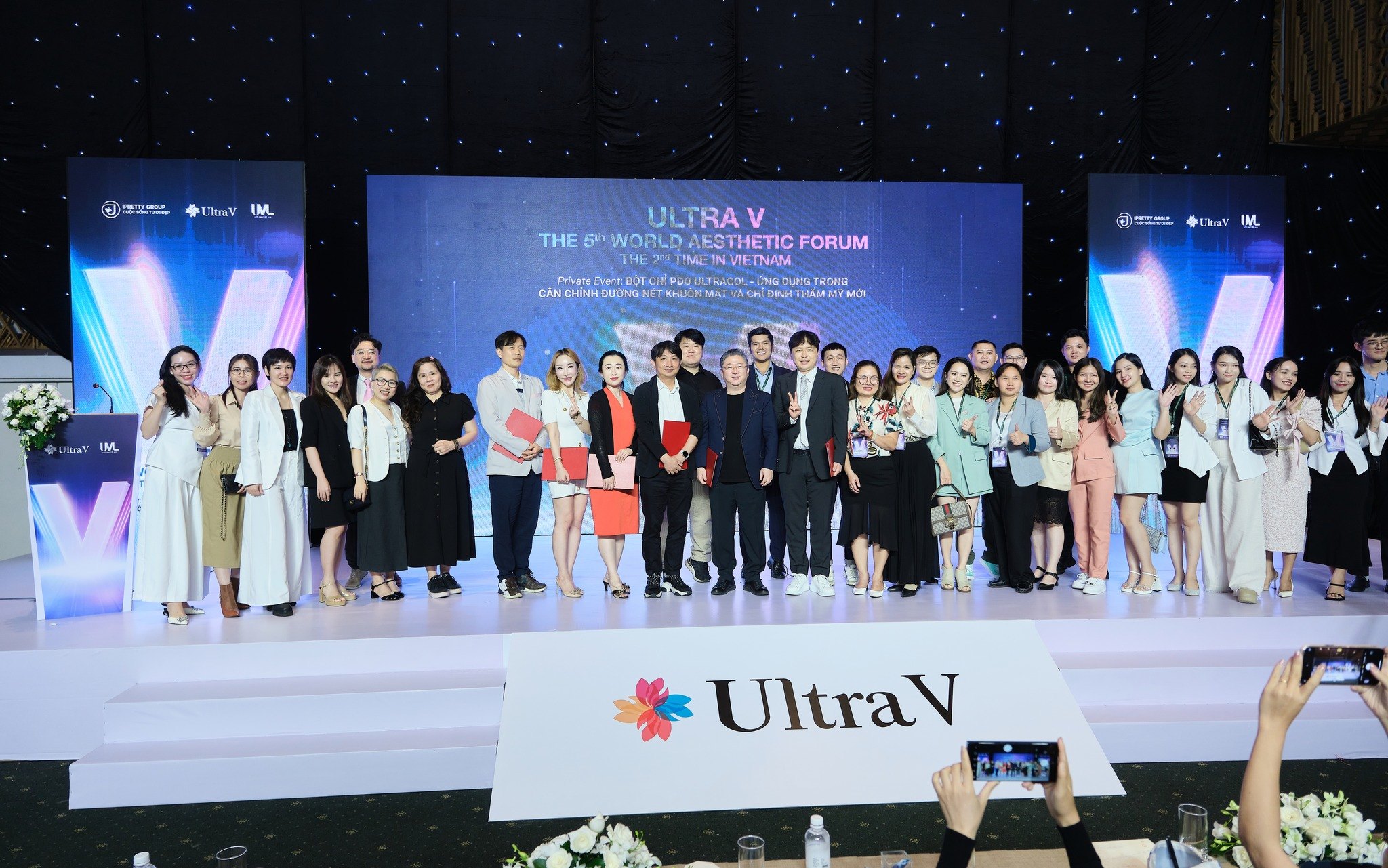 Dấu ấn đáng nhớ tại Ultra V The 5th World Aesthetic Forum 2023 tại Việt Nam