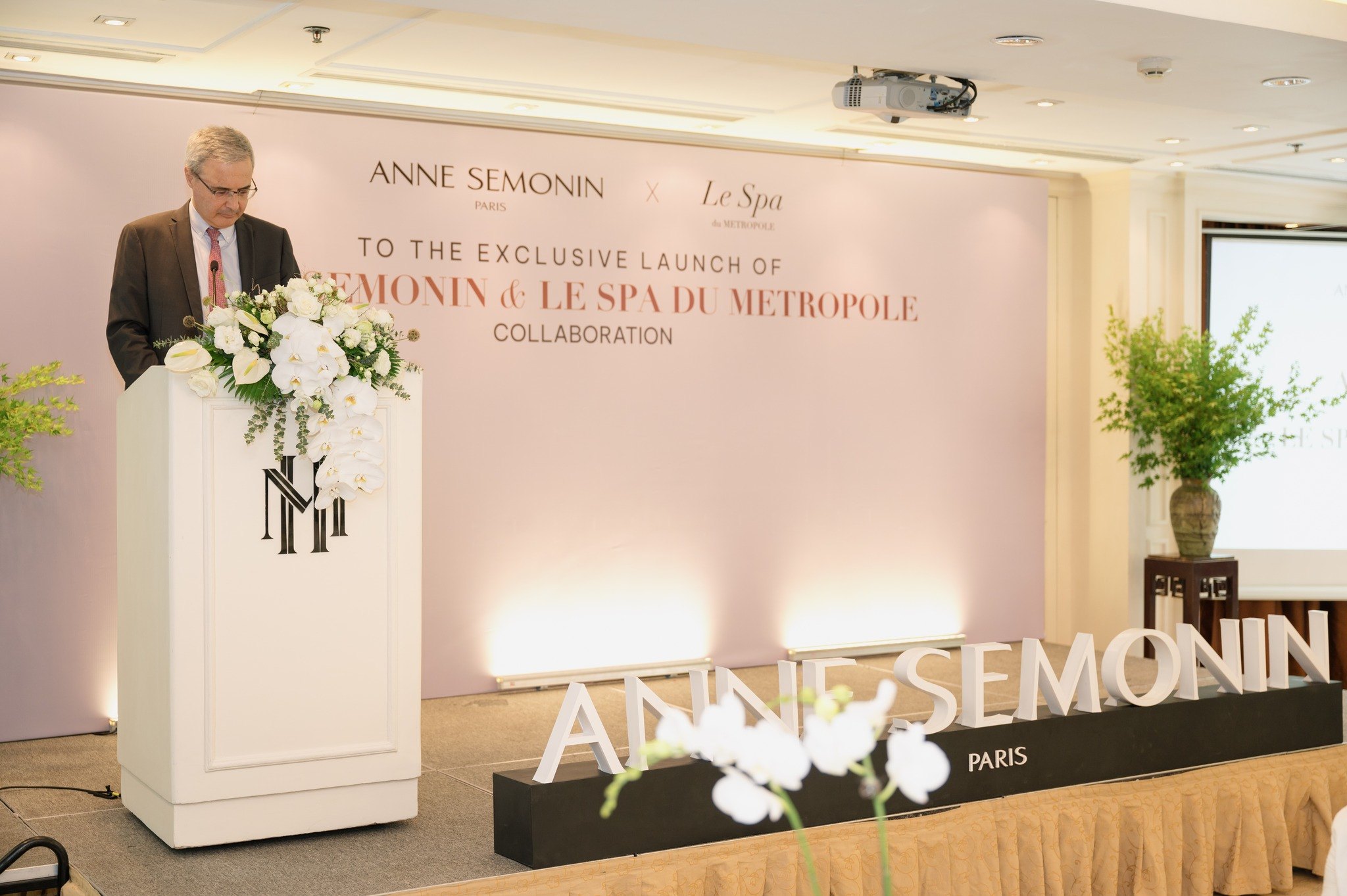 Sự kiện ra mắt độc quyền Anne Semonin & Le Spa du Metropole