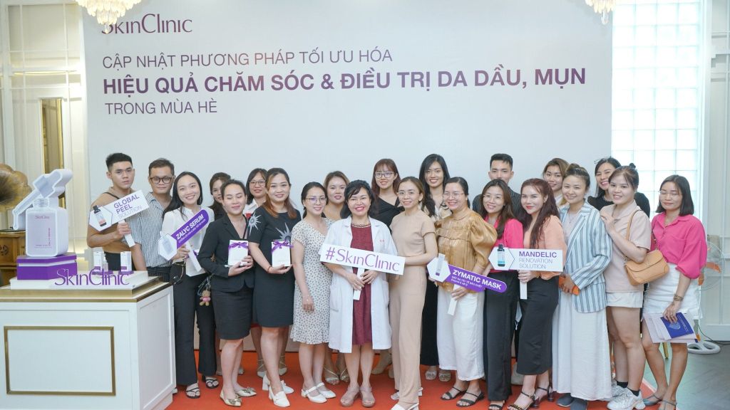 Workshop Tối ưu hiệu quả chăm sóc và điều trị da dầu, mụn mùa hè
