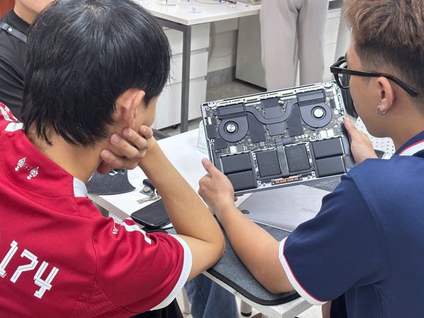 Câu chuyện MTLS: Hơn cả chiếc MacBook, là niềm tin