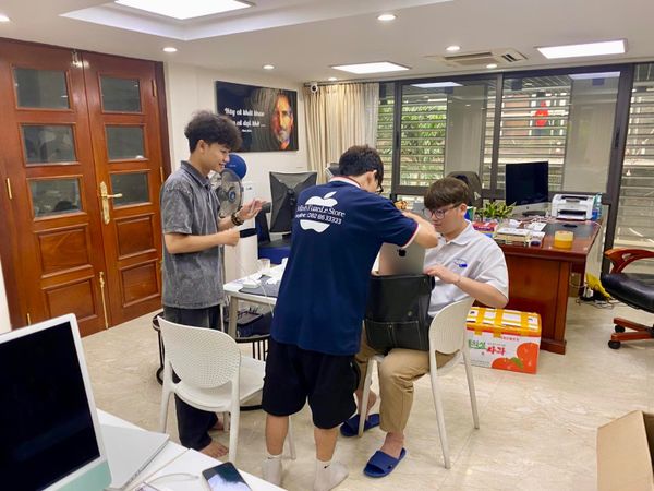 Lan Toả Giá Trị Thật Từ Những Khoảnh Khắc Gần Gũi