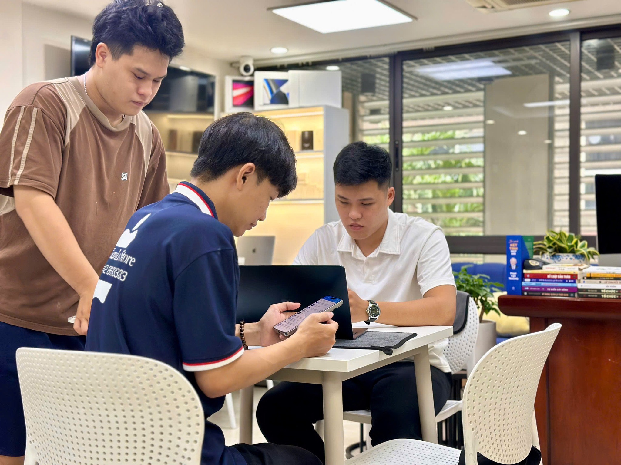 Mỗi câu chuyện khách hàng, một mảnh ghép của giá trị thật