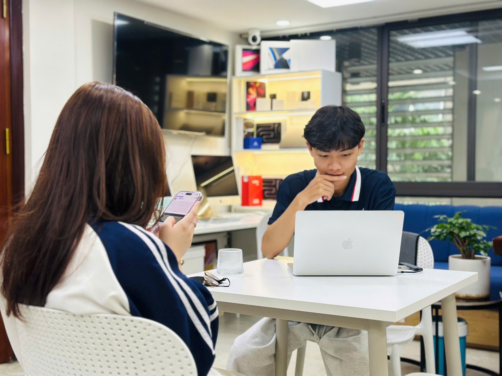 Có những buổi tư vấn tưởng chừng đơn giản, nhưng lại là nơi khởi đầu của sự tin tưởng.