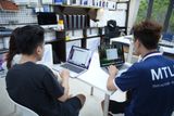 MacBook Air hay Pro? Chọn đúng máy, tăng hiệu suất công việc!