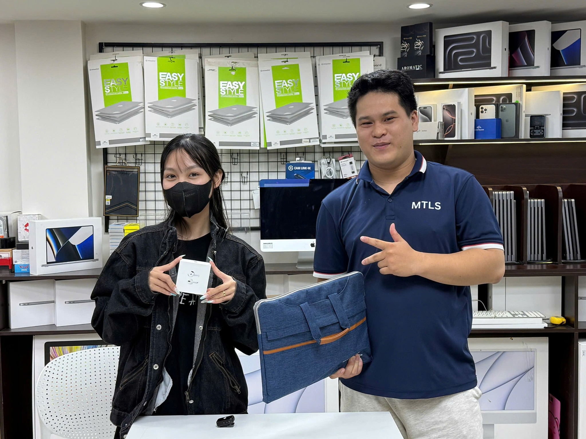 Chiếc MacBook Pro 14