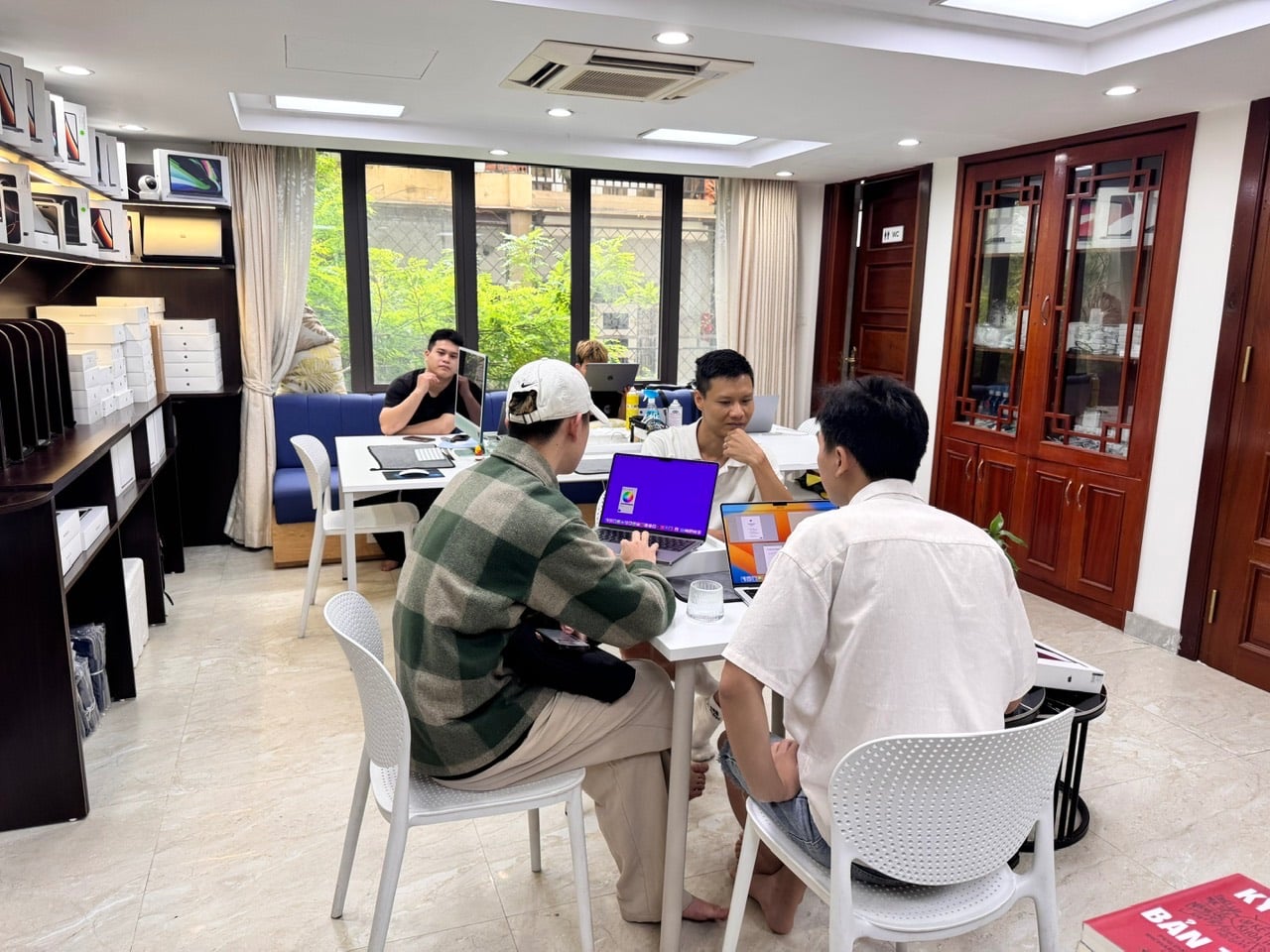 Giá trị thật không cần tô vẽ, nó đến từ sự nguyên bản và minh bạch.