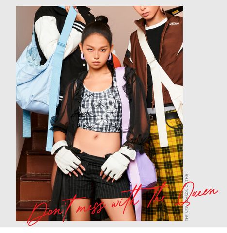 TỪ MILITARY ĐẾN FASHION: CÂU CHUYỆN CỦA VẢI DÙ