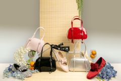 QUÀ TẶNG THỜI TRANG NĂM MỚI ĐÚNG GU