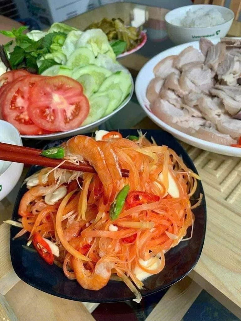 Mắm Tép Trộn Đu Đủ