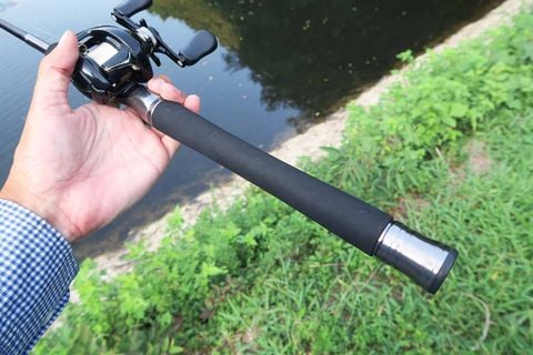 Shimano 25 Lesath 15101F-2 – Short Rod siêu chính xác cho Bass và Saltwater