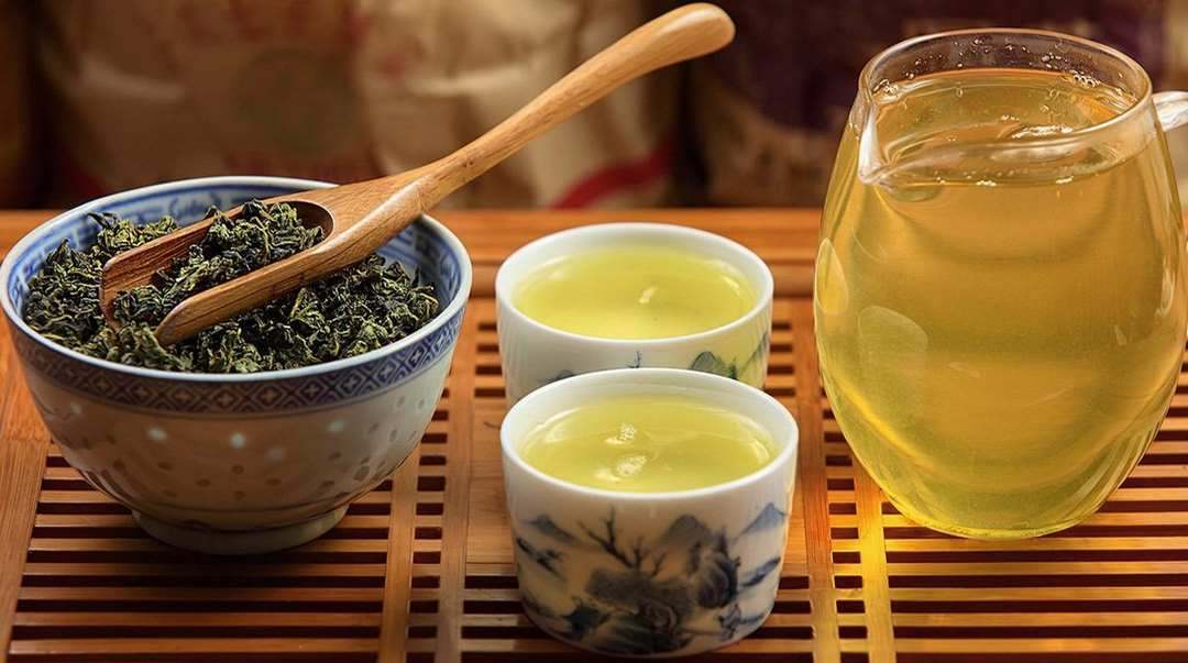 Trà Ô Long Việt Nam – Hương Vị Từ Đất Mẹ 🌿”