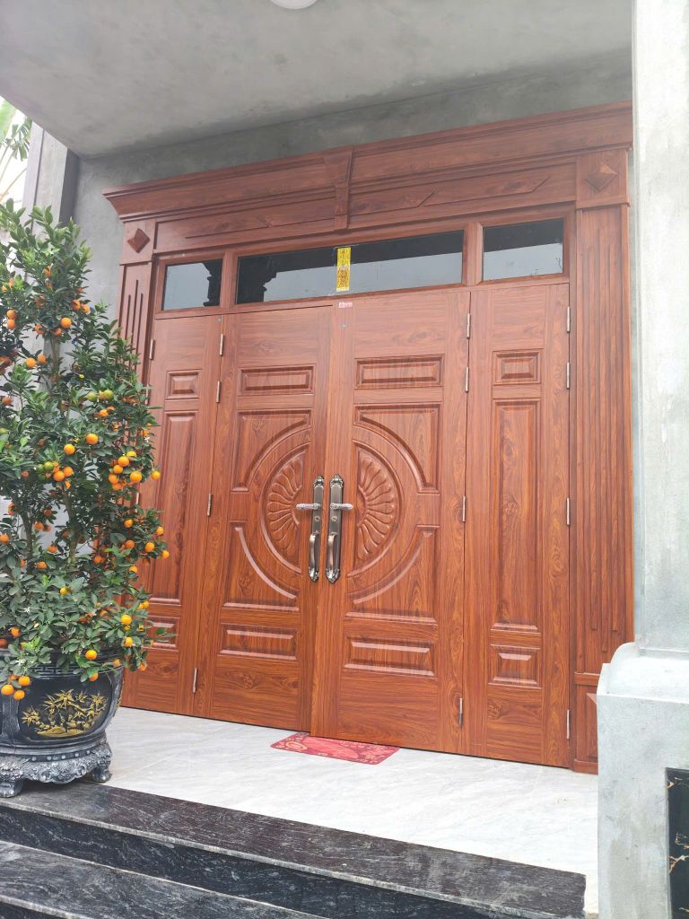 Công trình cô Hiền - Thượng Lâm, màu gõ đỏ Nam Phi