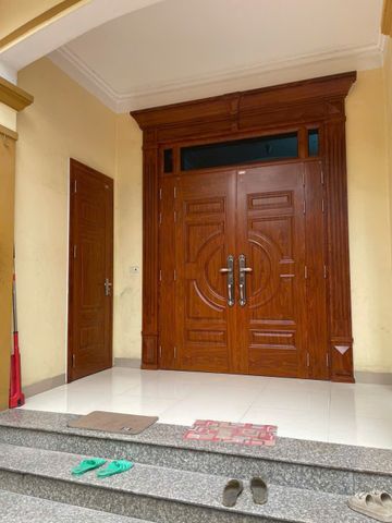 Công trình em Trang - Thạch Bích- Hà Đông, màu gõ đỏ Nam Phi