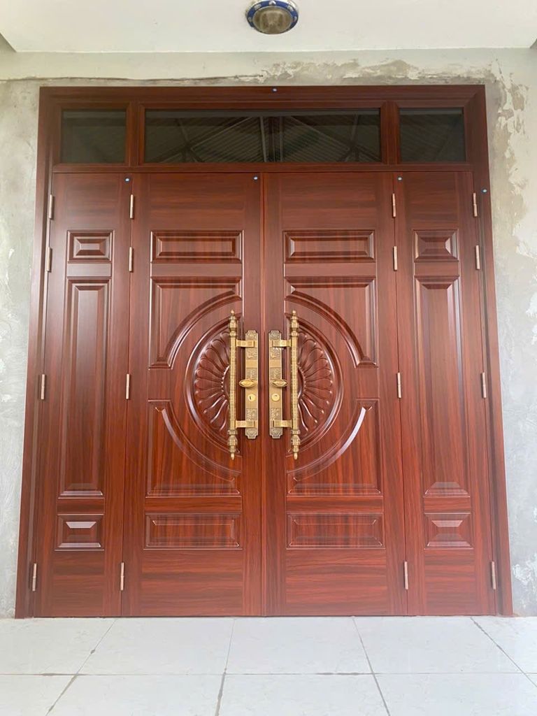 Công trình anh chị Sơn Bảy - Miếu Môn - Chương Mỹ, màu Lim đen. Lắp đặt ngày 28,29/07/2025