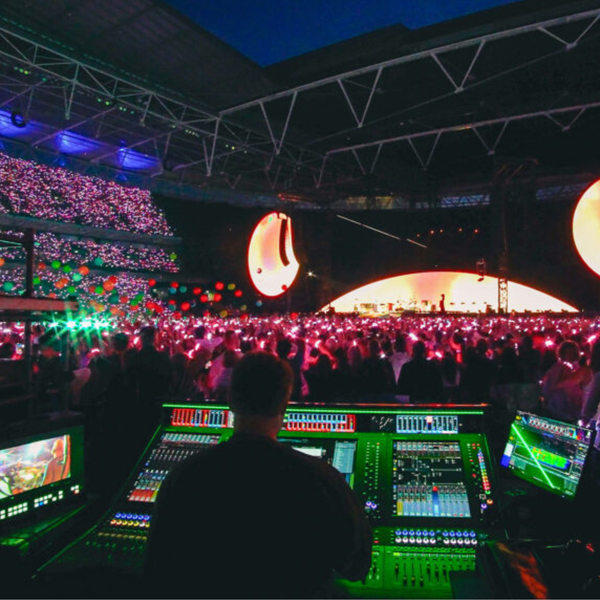 Hệ thống mixer DiGiCo trên tour diễn toàn cầu “Music of the Spheres World Tour” của Coldplay