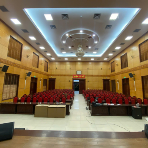 Quận ủy Tây Hồ