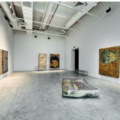 Triển lãm nghệ sĩ Phạm Minh Hiếu