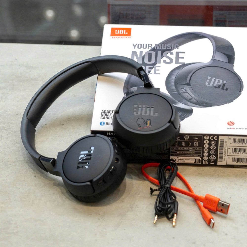 JBL Tune 670NC gói gọn thế giới riêng với công nghệ chống ồn chủ động