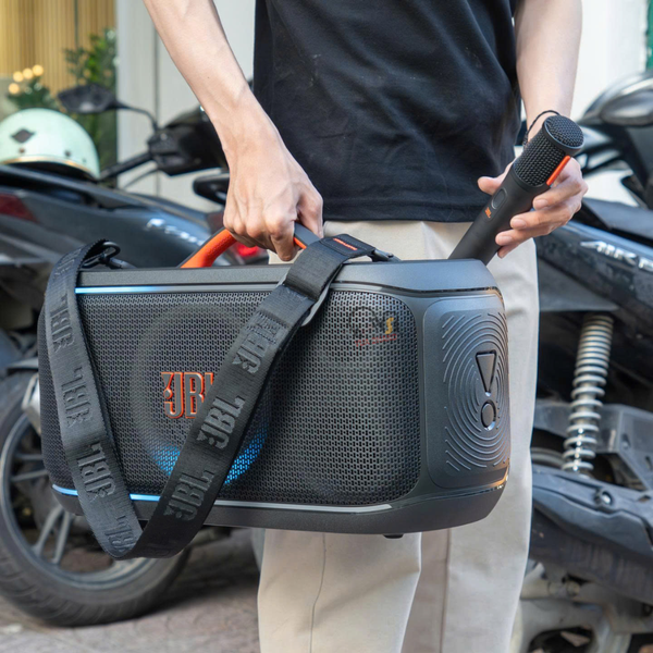 JBL PartyBox On-The-Go 2 Mới Ra Mắt Có Những Nâng Cấp Đáng Giá Nào?