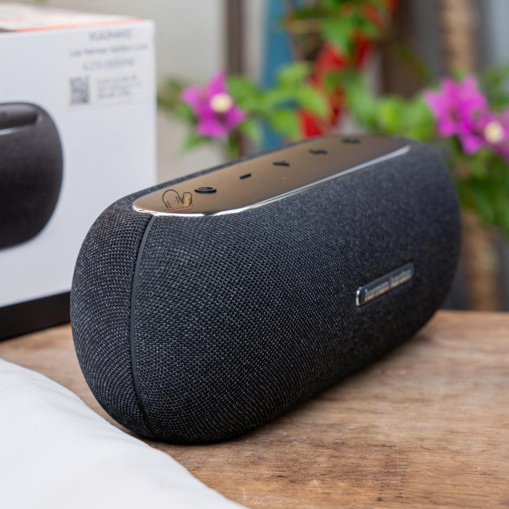 Harman Kardon Luna thân hình nhỏ nhắn, âm thanh khổng lồ 40W
