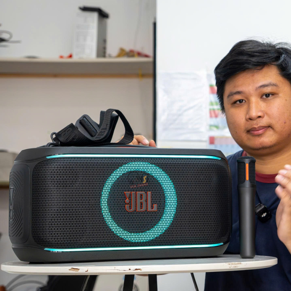 Thỏa Sức Ca Hát Bất Tận Với Loa Karaoke JBL PartyBox On-The-Go 2